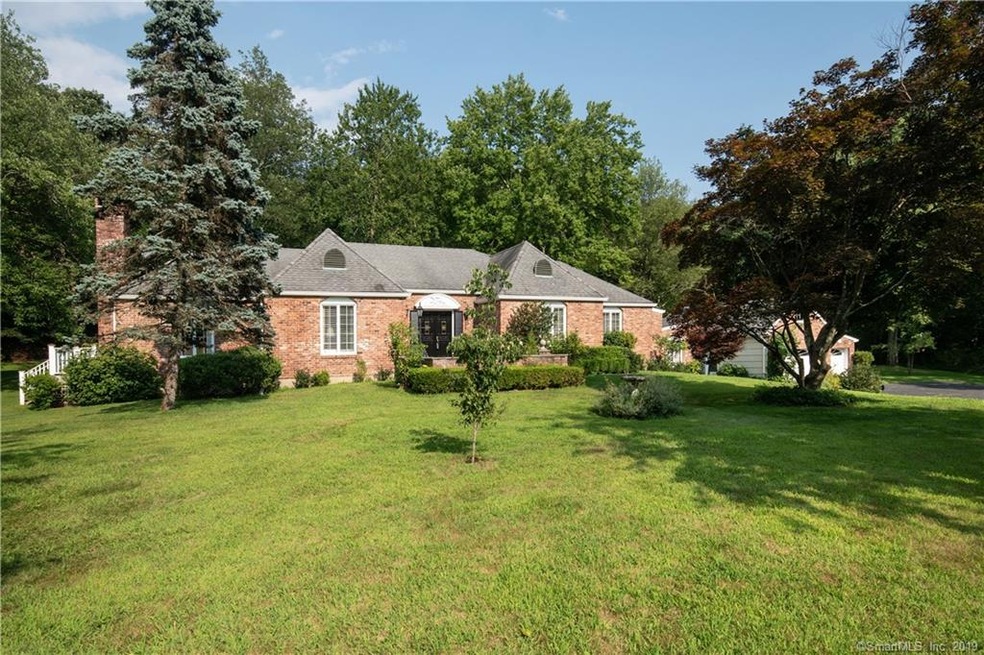 213 Ponus Ridge, New Canaan, CT 06840 - photo 1