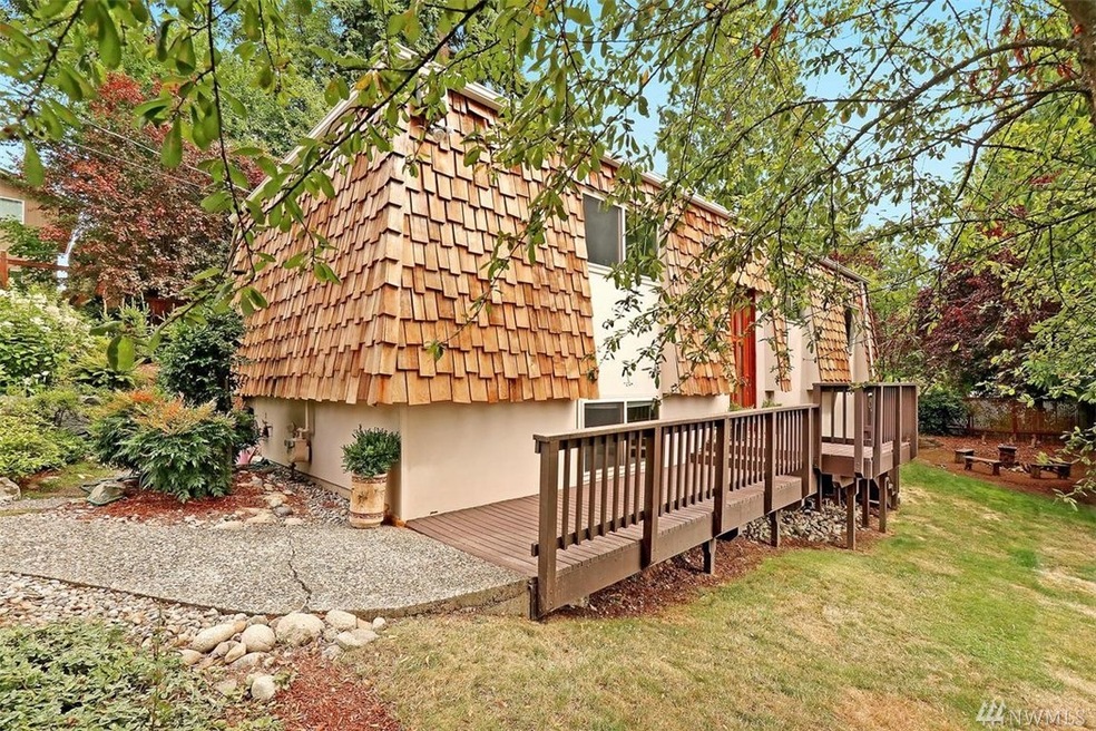 9216 220th St SW, Edmonds, WA 98020 - photo 1