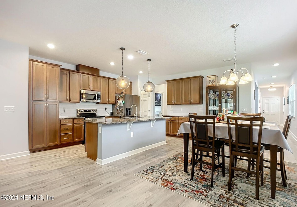 Sold $452,500 • Co-Listing Agent