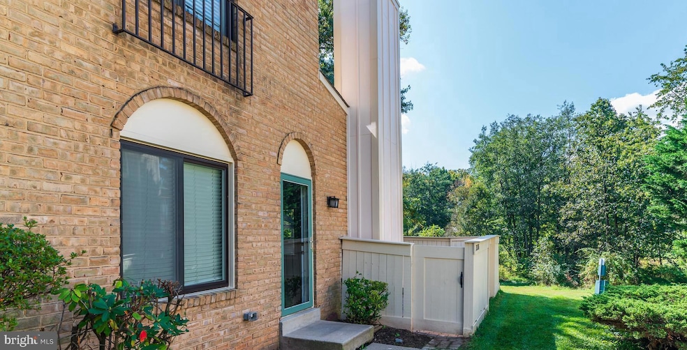 20206 Grazing Way, Montgomery Village, MD 20886 - photo 1