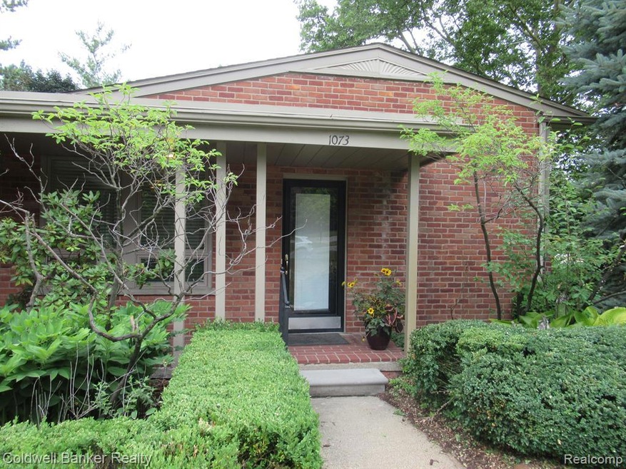Welcome Home! (Side entry)