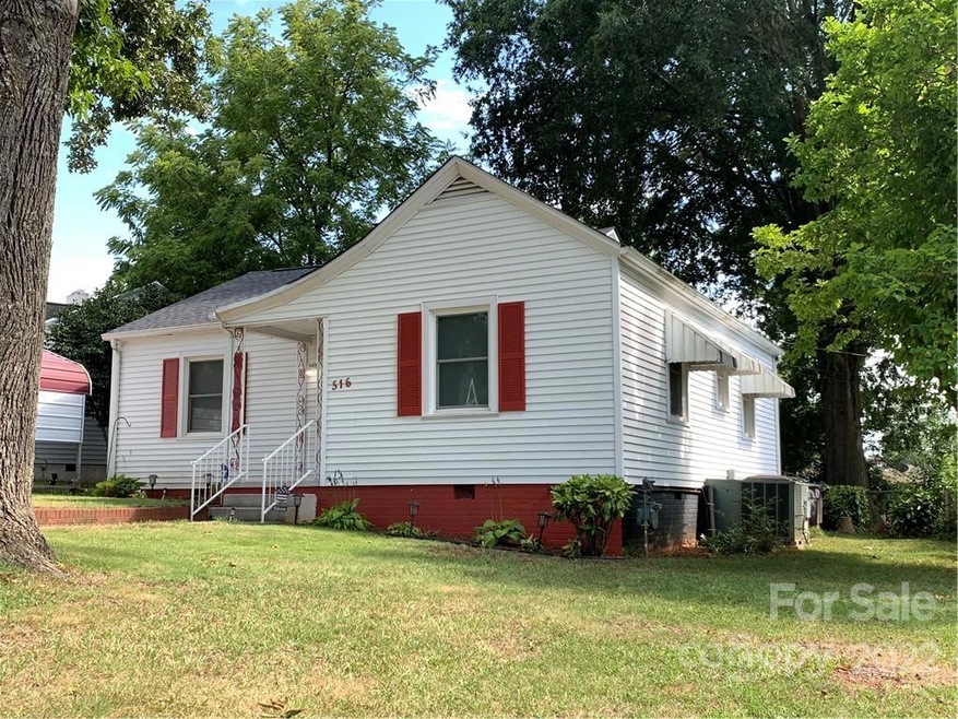 516 Margaret Dr, Statesville, NC 28677 - photo 1