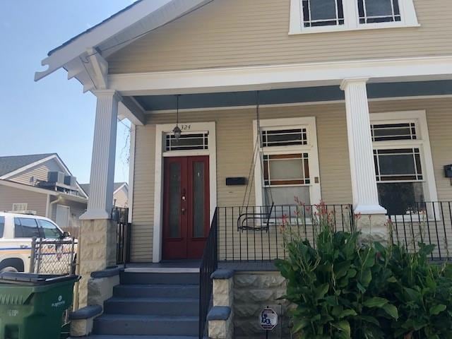 324 Lavoisier St, Gretna, LA 70053 - photo 1