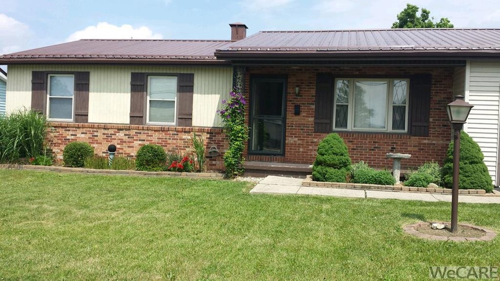 2582 N Cole St, Lima, OH 45801 - photo 1