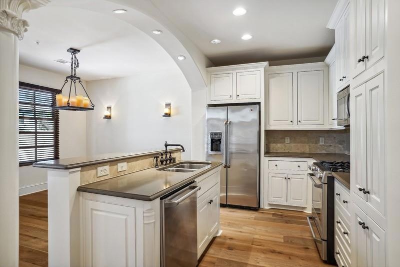 2510 N Henderson Ave unit 13, Dallas, TX 75206 - photo 1