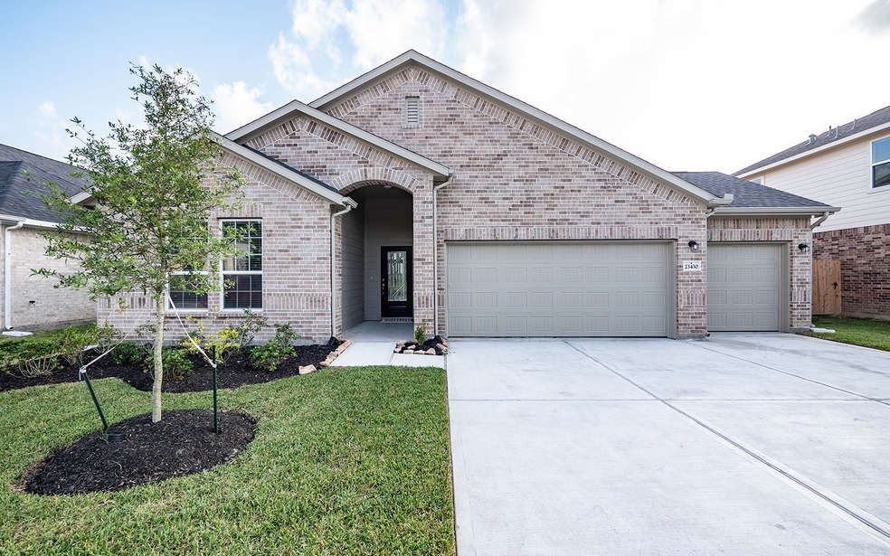 23430 Cabernet Dr, Alvin, TX 77511 - photo 1