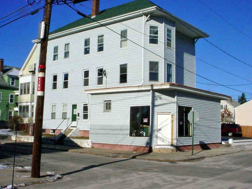 75 Cleveland St unit 81, Central Falls, RI 02863 - photo 1