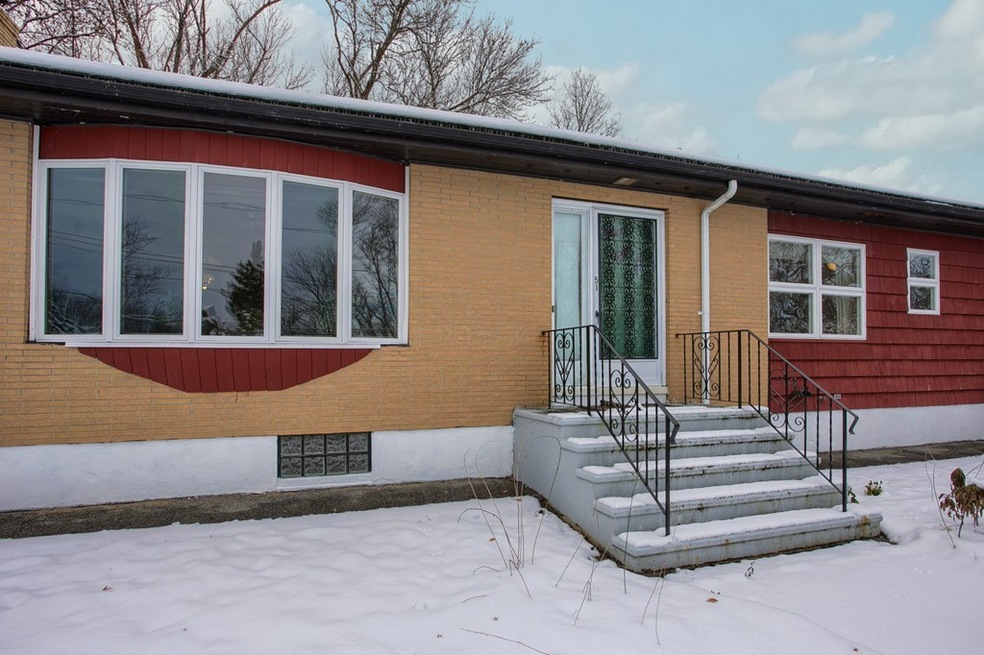 51 View St, Dracut, MA 01826 - photo 1