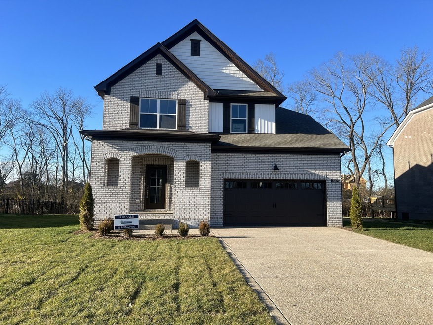 Sold $572,900 • Co-Listing Agent