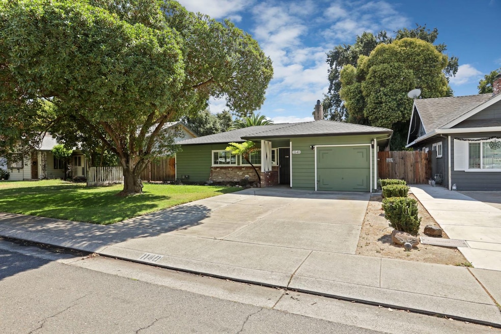 1140 Douglas Rd unit 3, Stockton, CA 95207 - photo 1