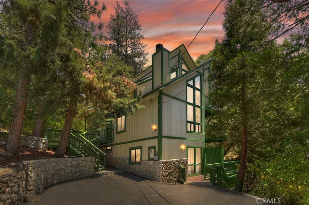 Sold $590,000 • Co-Listing Agent