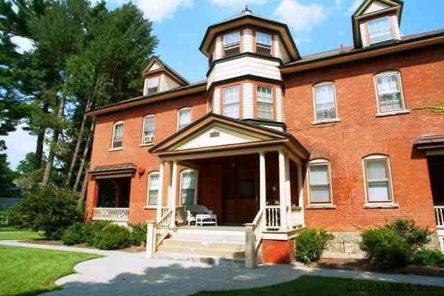 64 Ludlow St unit 201, Saratoga Springs, NY 12866 - photo 1