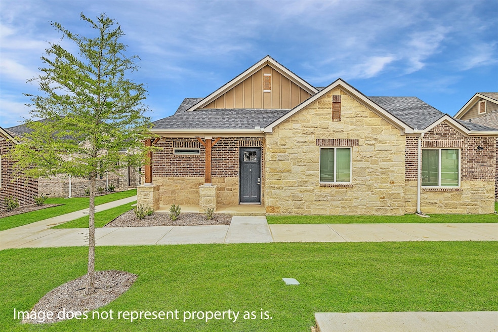 VLux Stoneridge, Melissa, TX 75454 - photo 1