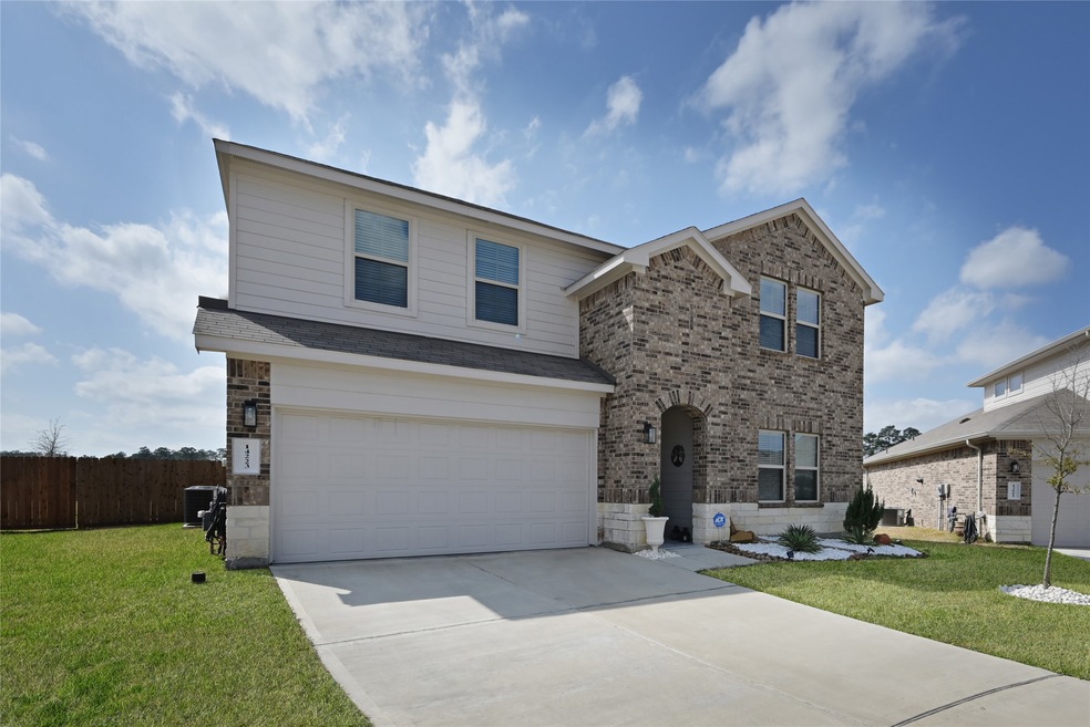 14223 Kings Canyon Ln, Shenandoah, TX 77384 - photo 1