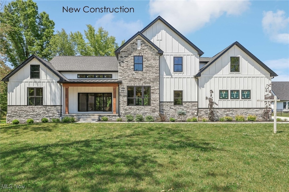 7110 Garden Place, Youngstown, OH 44514 - photo 1