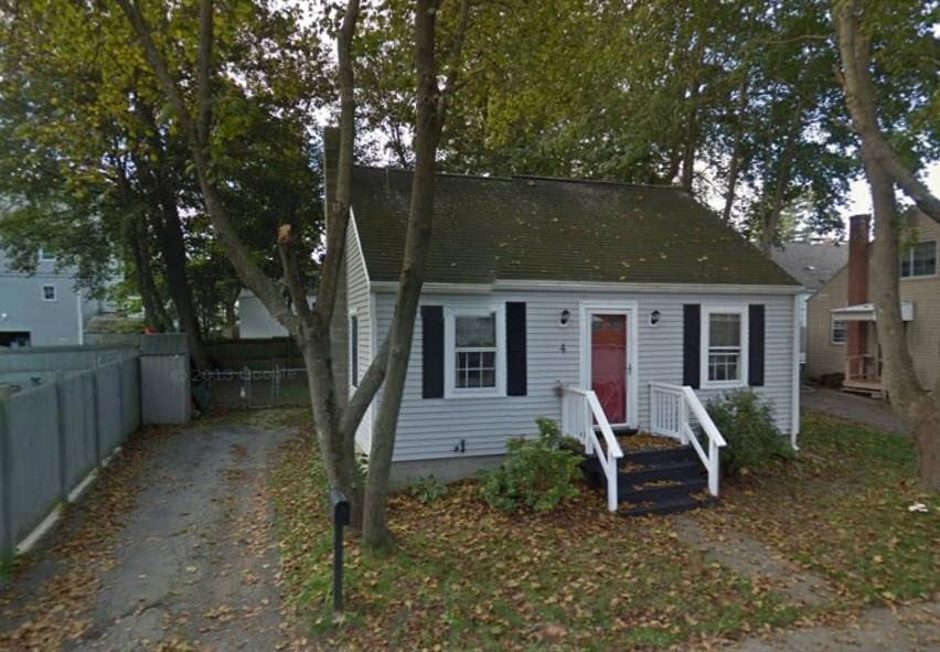 4 Goodrich St, Kittery, ME 03904 - photo 1