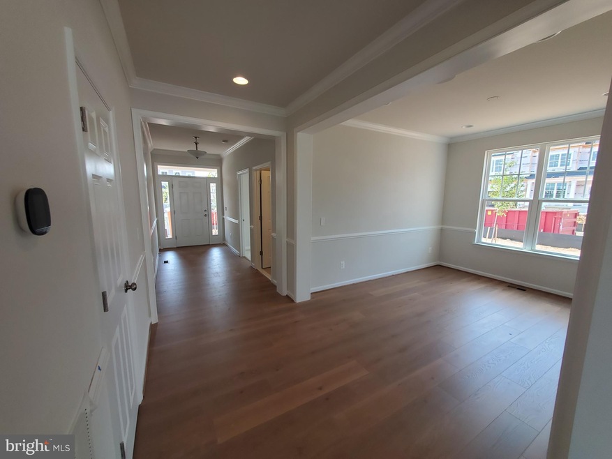 35906 Damsite Ct, Round Hill, VA 20141 - photo 1