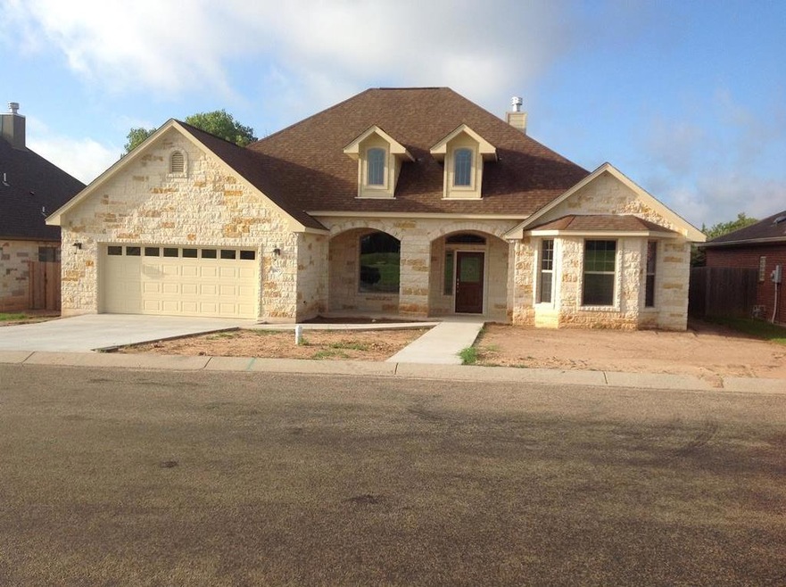 809 Dogwood Ln, Fredericksburg, TX 78624 - photo 1