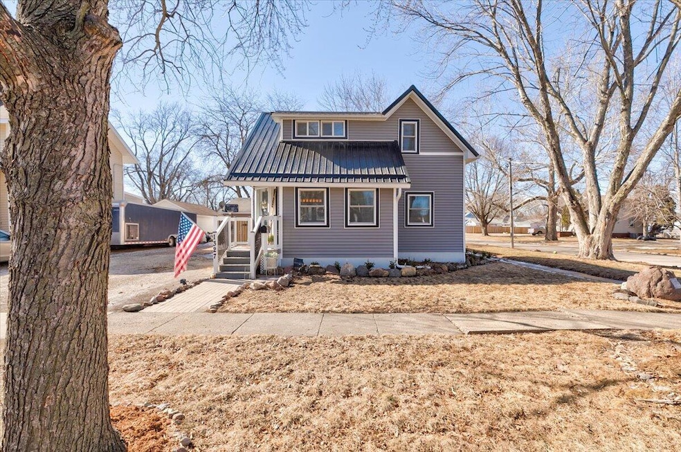 02-2022.02.28.2 - 1327 Carroll St - 02