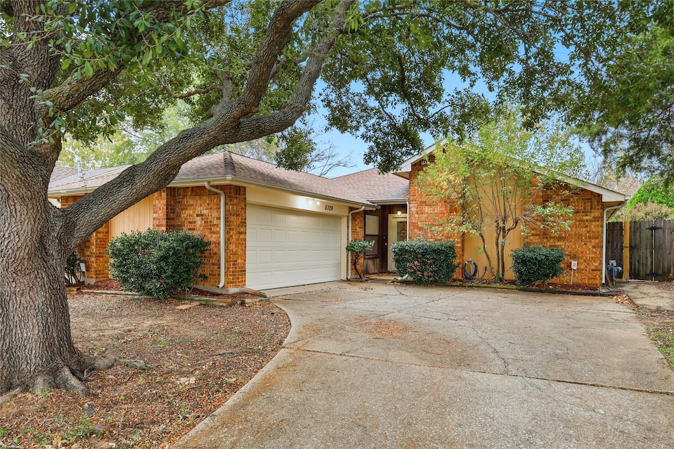 5329 Ponder Place, Flower Mound, TX 75028 - photo 1