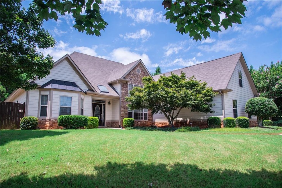 514 Huntleigh Dr, Winder, GA 30680 - photo 1