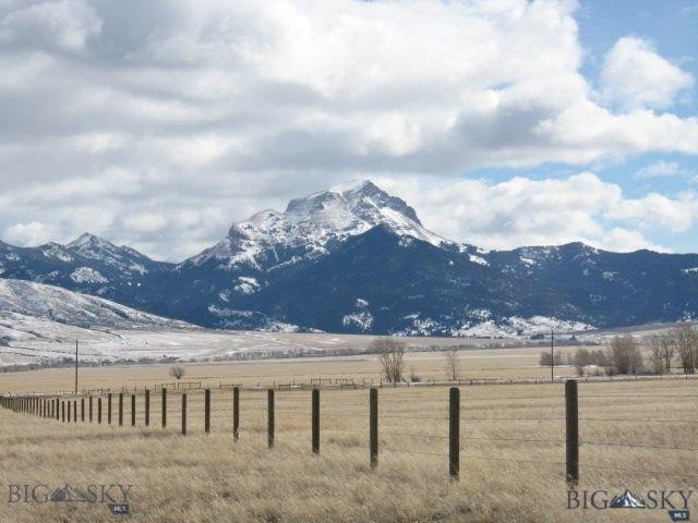 spectacular views in all directions