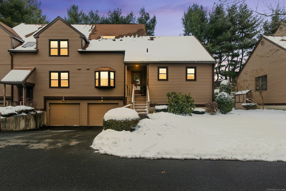 5 Stillmeadow Cir unit 5, Monroe, CT 06468 - photo 1