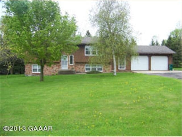 4213 Heritage Ln NE, Alexandria, MN 56308 - photo 1