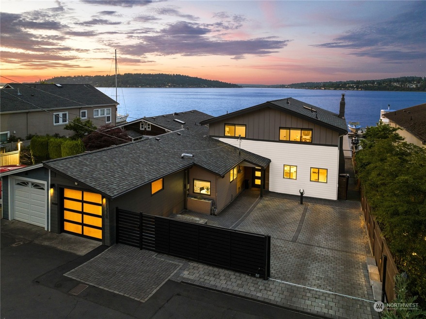 Sold $2,420,000 • Co-Listing Agent