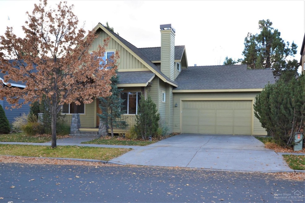 20589 Sierra Dr, Bend, OR 97701 - photo 1