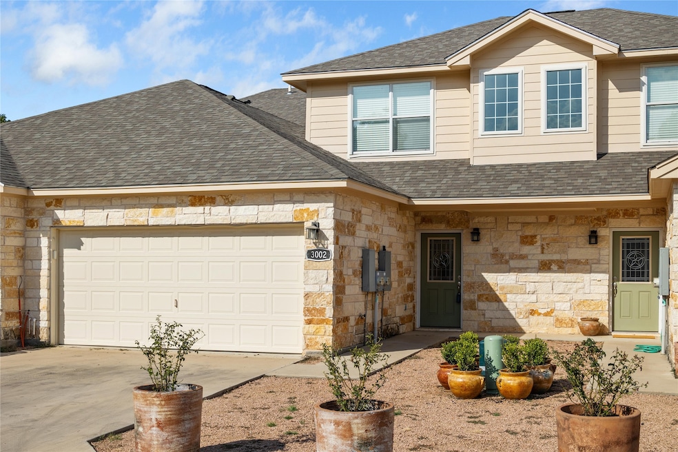 3002 Waterstone Way, Brownwood, TX 76801 - photo 1