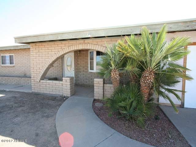 4215 N Montezuma Dr, Eloy, AZ 85131 - photo 1
