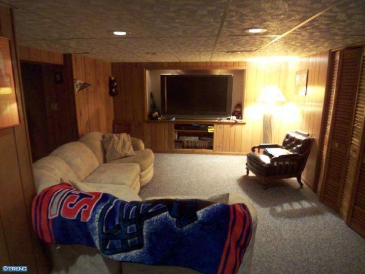 11 Waterford Way, Wallingford, PA 19086 - photo 1