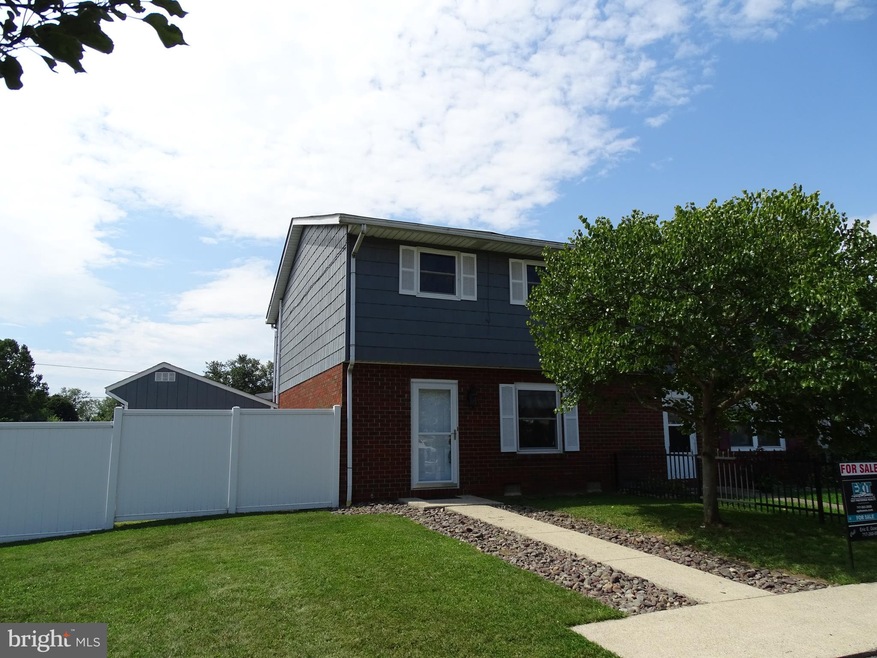 3590 Gregway Dr, Chambersburg, PA 17202 - photo 1