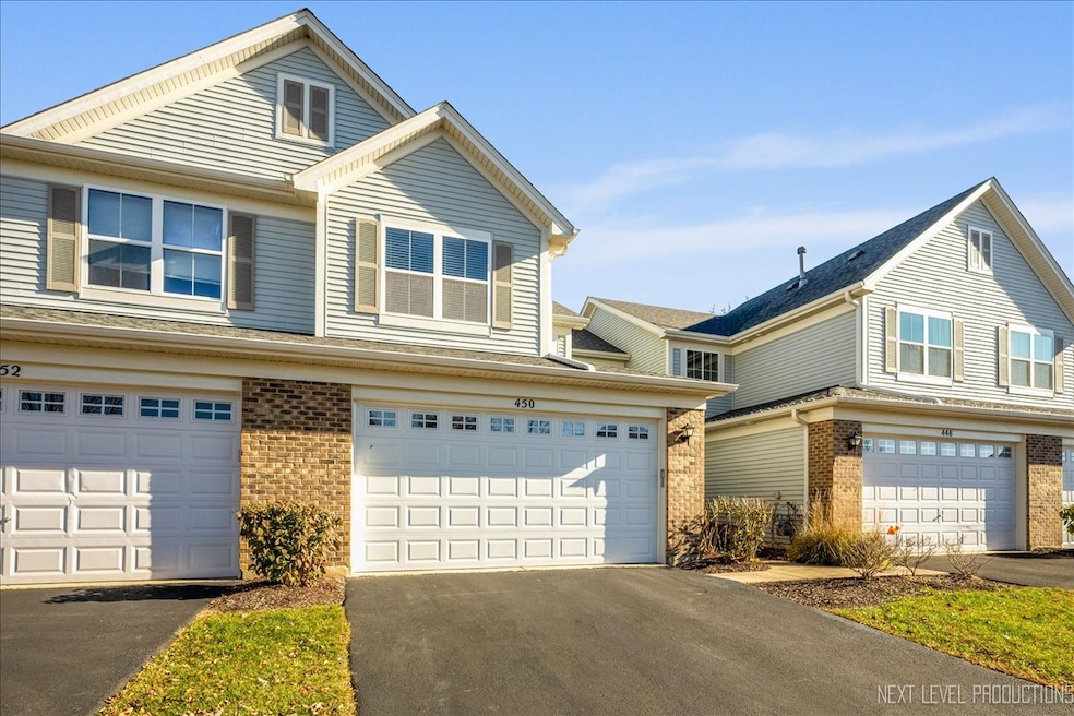 450 Majestic Ln unit 450, Oswego, IL 60543 - photo 1