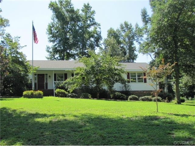 794 Custis Millpond Rd, West Point, VA 23181 - photo 1