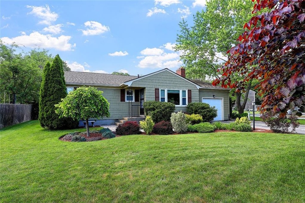 199 Spooner Ave, Warwick, RI 02886 - photo 1