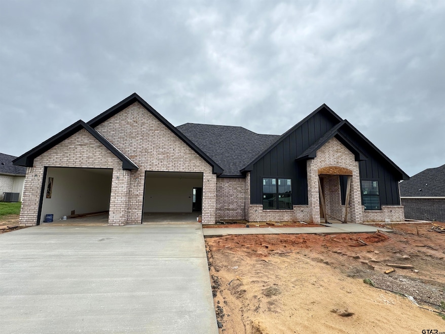 For Sale $434,000