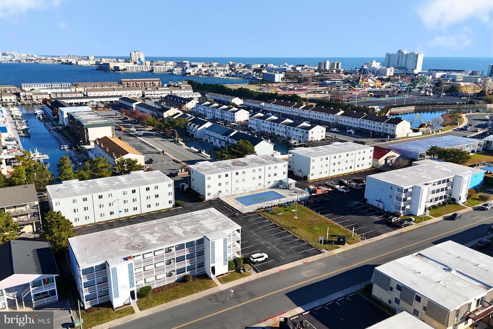 424 Lark Ln, Ocean City, MD 21842 - photo 1