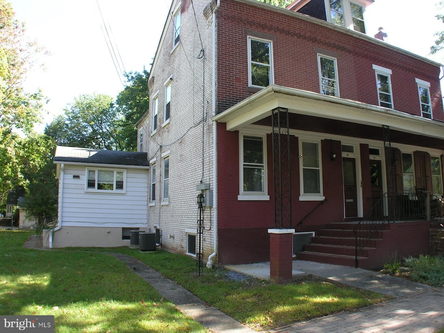 41 Potter St unit 2, Haddonfield, NJ 08033 - photo 1