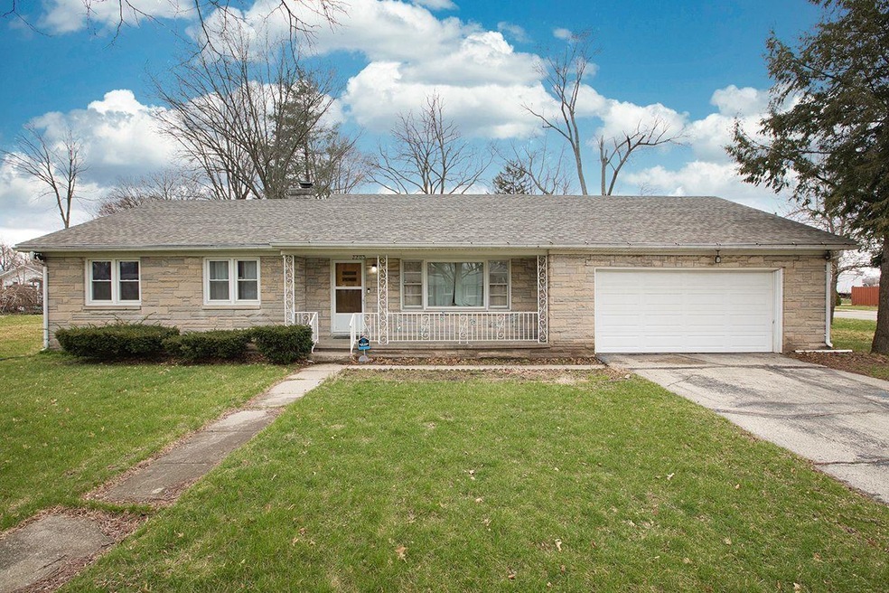 2205 Roys Ave, Elkhart, IN 46517 - photo 1