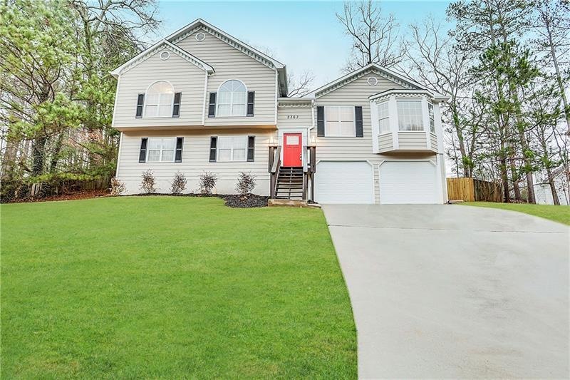 2363 Loren Falls Ln SW, Marietta, GA 30008 - photo 1