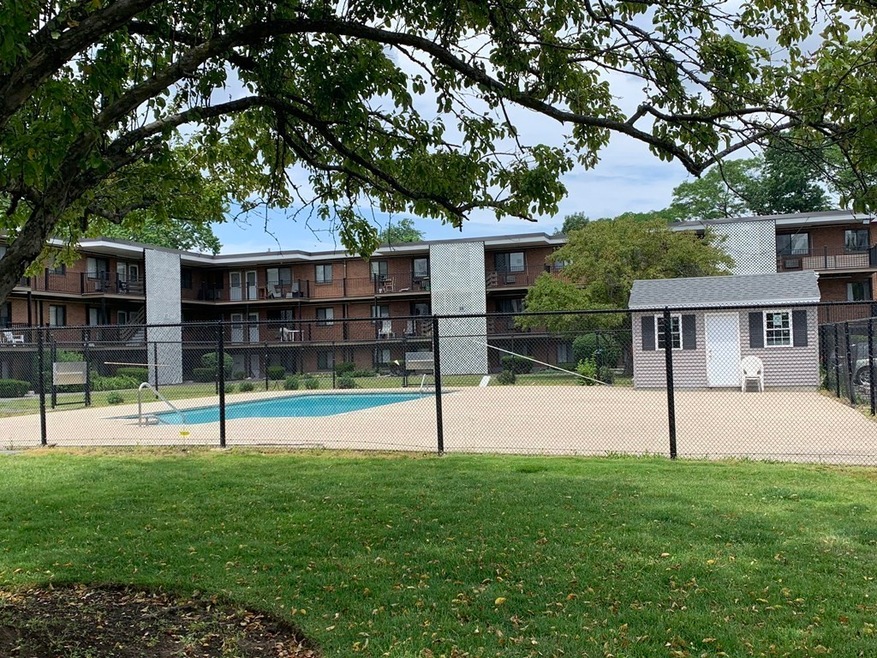 12 Arizona Terrace unit 6, Arlington, MA 02474 - photo 1