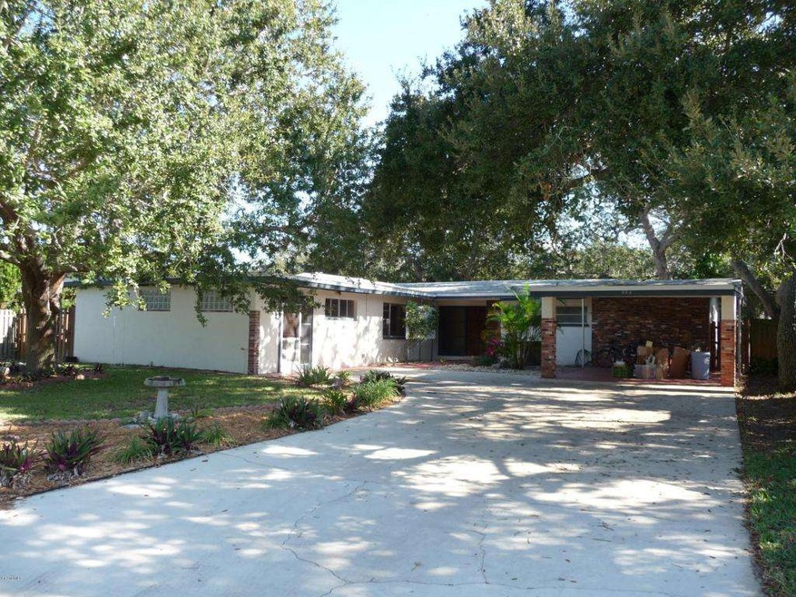Great curb appeal. Lots of shade trees.