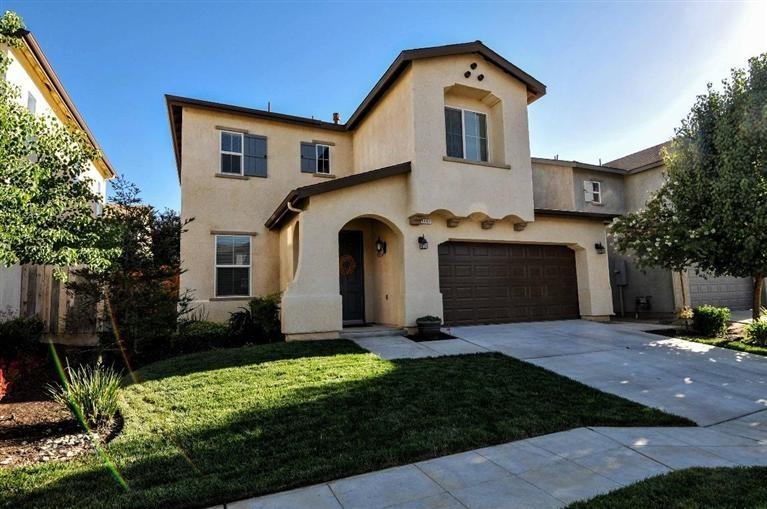 7467 E Giavanna Ave, Fresno, CA 93737 - photo 1