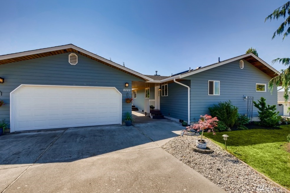 8022 Olympic View Place, Stanwood, WA 98292 - photo 1