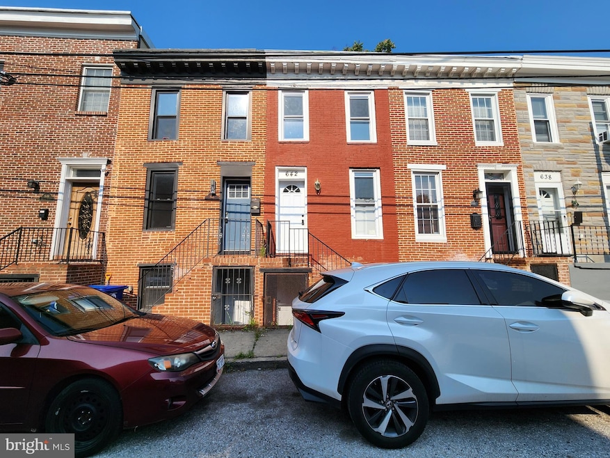 642 Wyeth St, Baltimore, MD 21230 - photo 1