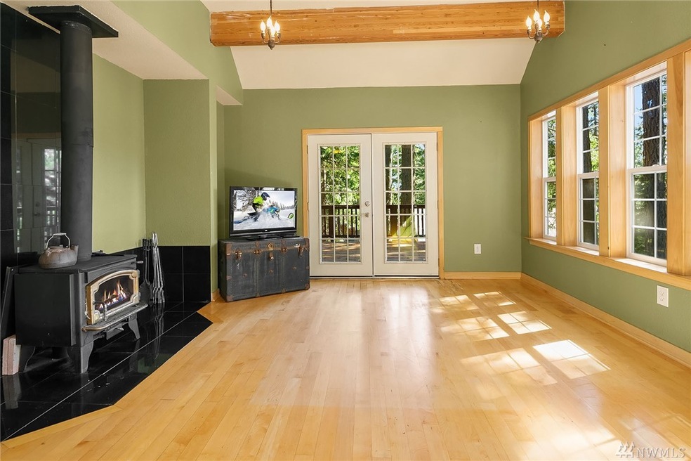 1087 Highland Loop, Ronald, WA 98940 - photo 1