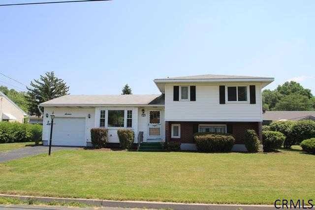 16 Crestwood Ave, Troy, NY 12180 - photo 1