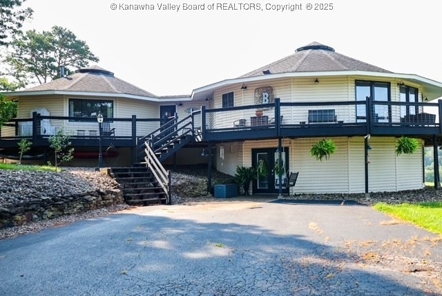 282 Dupont Rd, Poca, WV 25159 - photo 1